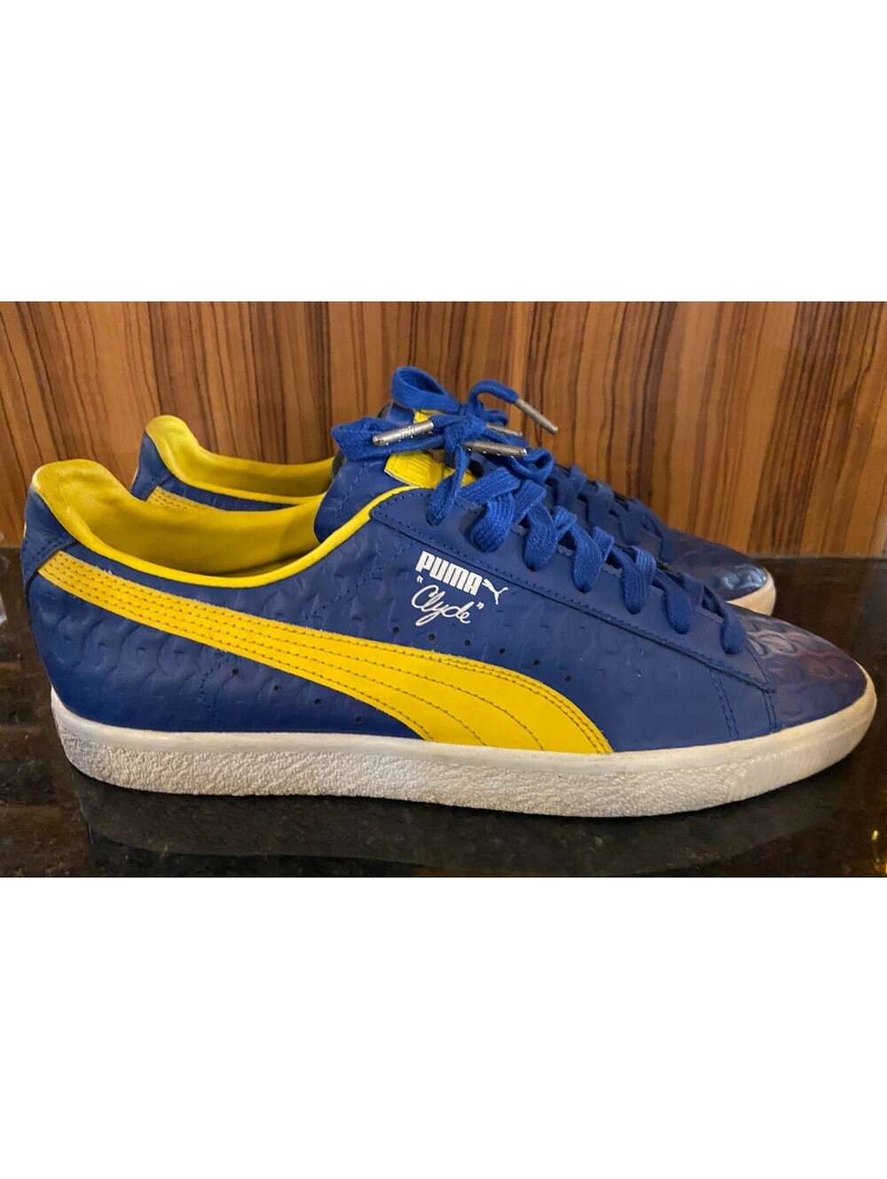 Puma Clyde Atlanta Walt Frazier Blue Yellow Limited Edition Streetwear 10 Rare!
